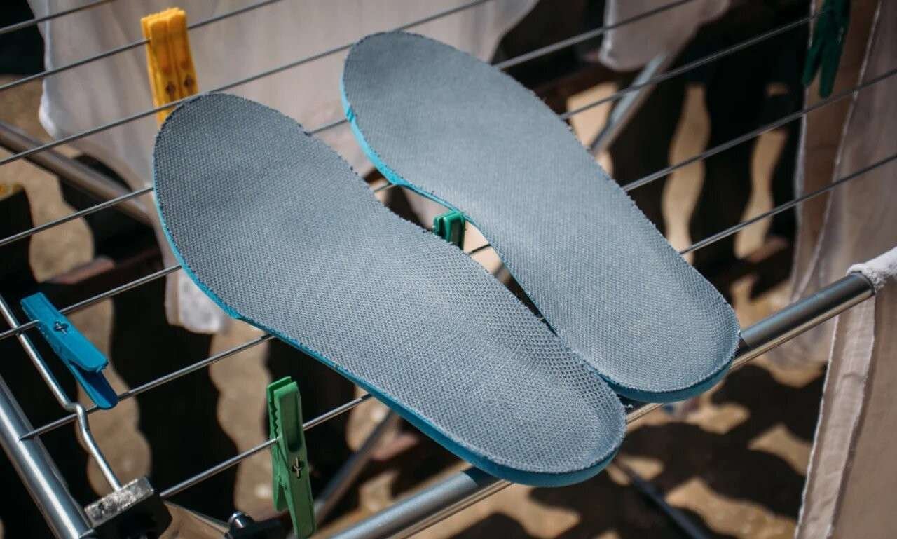 How to Wash Hey Dude Insoles?